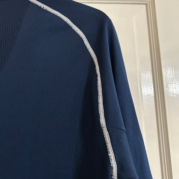 Nike Mens Activewear Short Sleeve Shirt - Picture 6 of 6